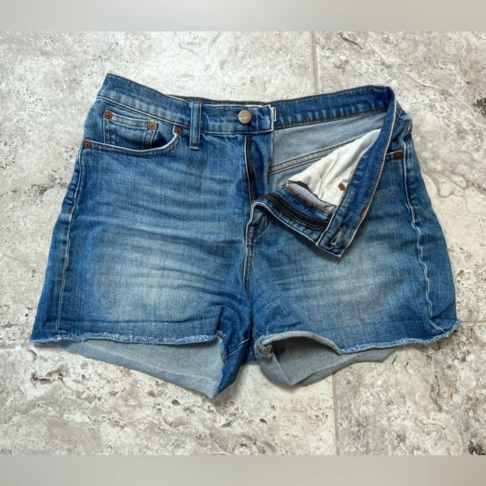 Madewell High Rise Zip Fly Denim Jean Shorts in Lavista Medium Blue Wash size 28